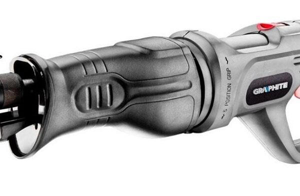 Piła szablasta 900W skok 20mm