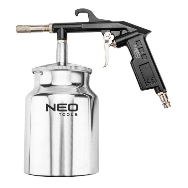 Pistolet do piaskowania ze zbiornikiem 750CM3