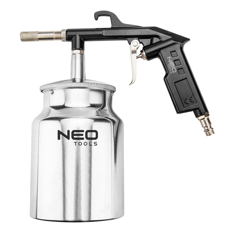 Pistolet do piaskowania ze zbiornikiem 750CM3