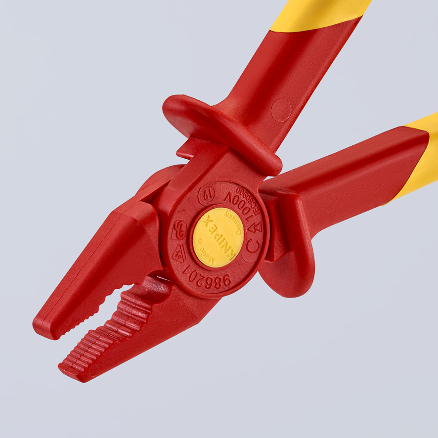 Szczypce płaskie z tworzywa sztucznego izolowane 180mm