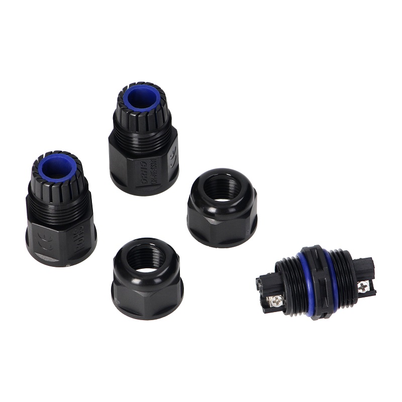 Konektor kablowy prosty IP68, MAX. 3X4MM2, 450V/25A