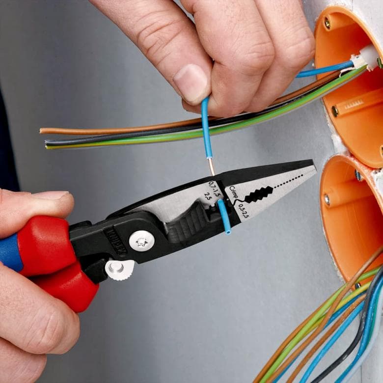 Szczypce do prac elektroinstalacyjnych 6W1