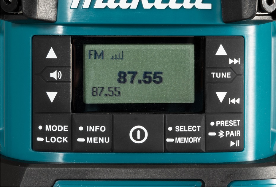 Odbiornik radiowy z lampą i latarką 18V am/fm/dab bluetooth