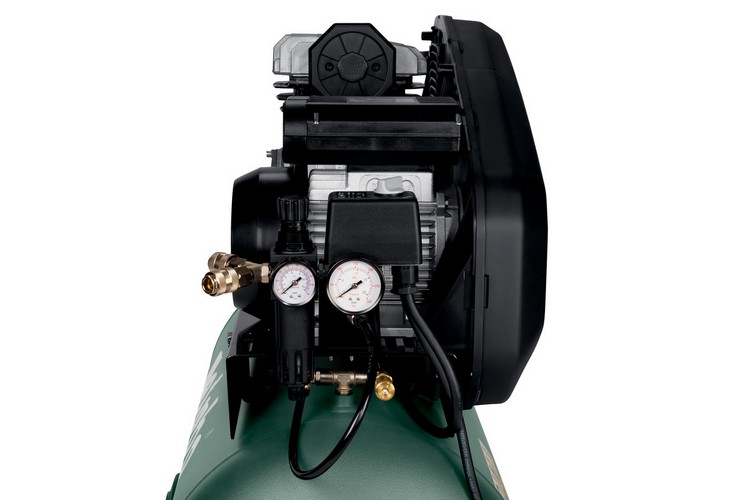 Kompresor olejowy 90L mega 350-100 D