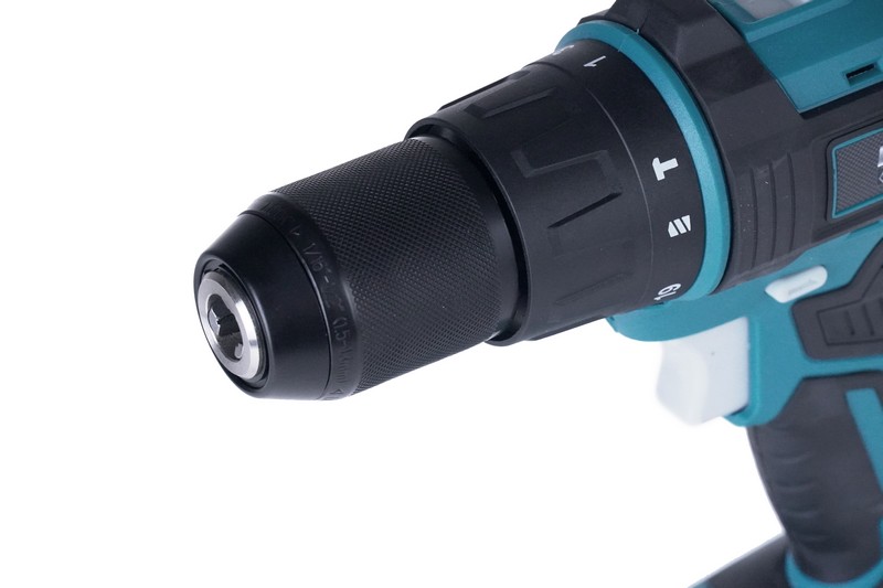 Wiertarko-wkrętarka AKU. udarowa uchwyt 13mm 18V SAS