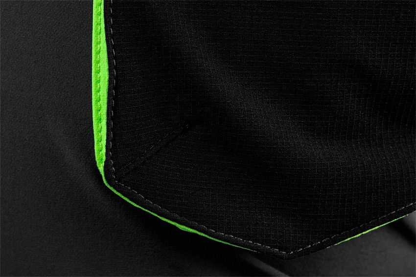 Krótkie spodenki premium, 4 WAY stretch czarne rozmiar xxxl