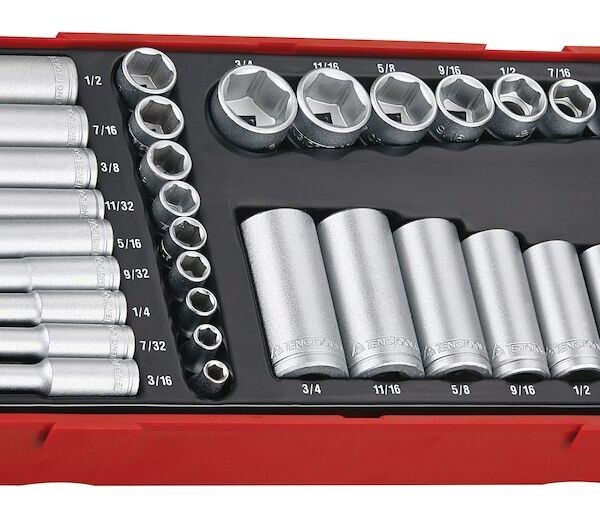 Zestaw nasadek calowych chwyt kwadratowy 1/4'' i 3/8'' 32CZ