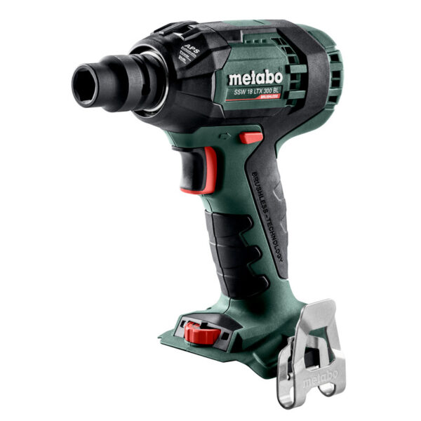 Klucz udarowy akumulatorowy 1/2'' SSW 18 LTX 300 BL karton